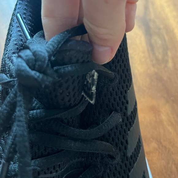 Adidas Cloudfoam Tennis Shoes - Picture 5 of 5